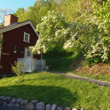 Brunstorpsgard Braenneriet Villa ฮุสค์วาร์นา ภายนอก รูปภาพ
