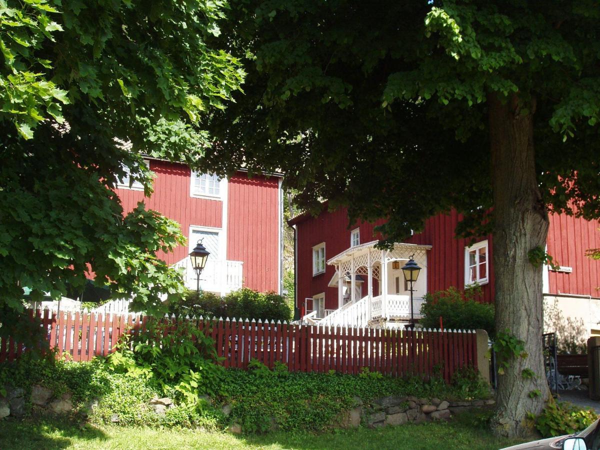 Brunstorpsgard Braenneriet Villa ฮุสค์วาร์นา ภายนอก รูปภาพ